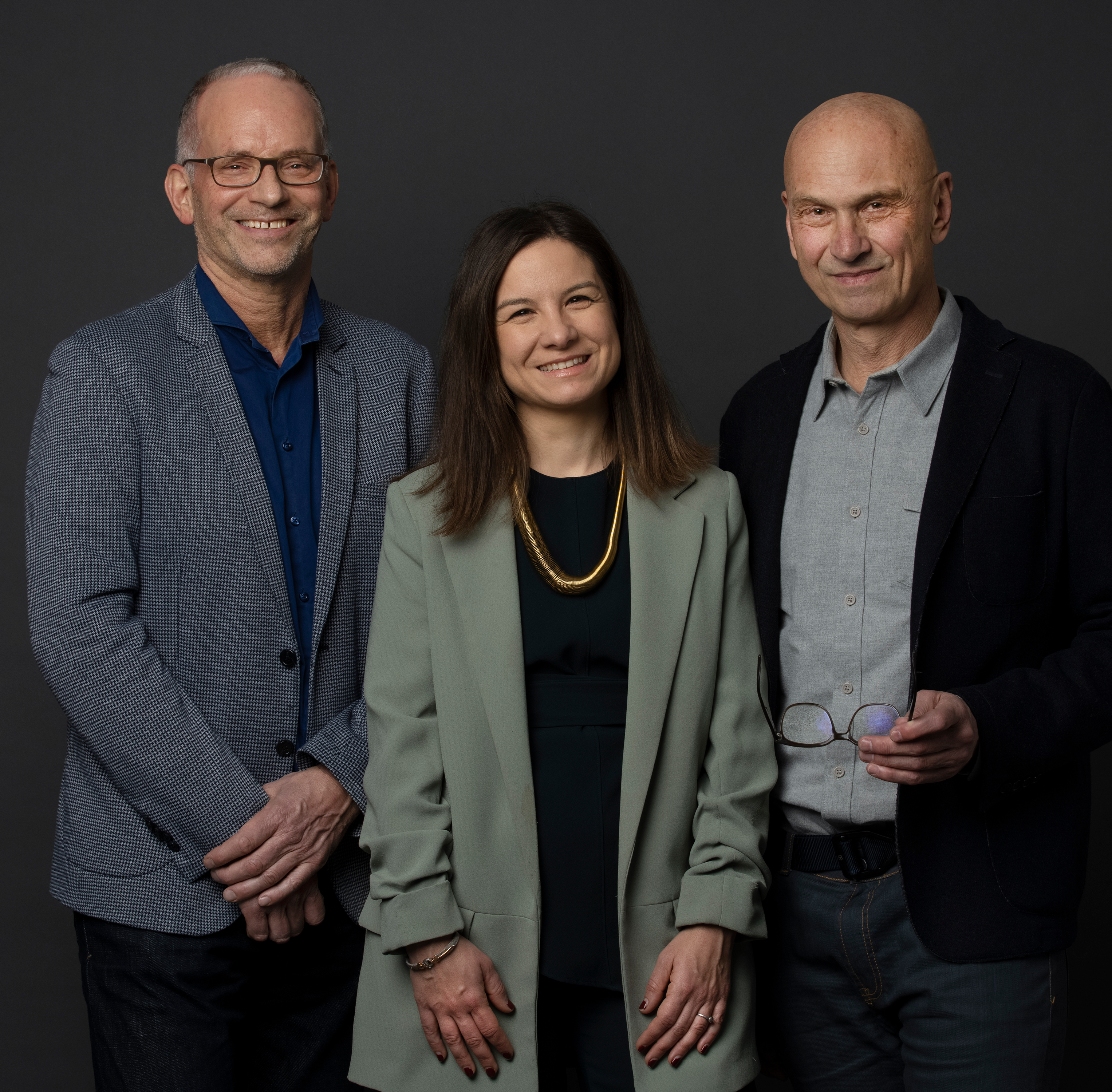 Ein Foto mit 3 Personen